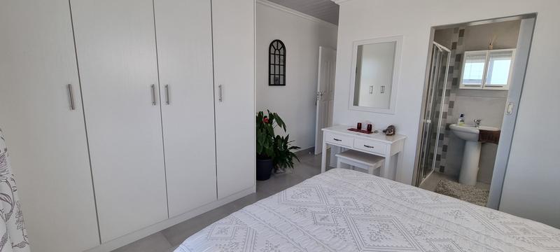 2 Bedroom Property for Sale in Tergniet Western Cape